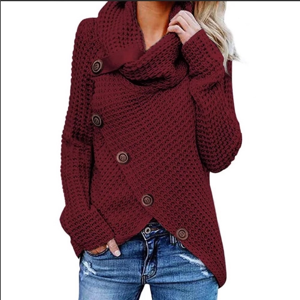 2 LEFT🔥NWT WINE RED BUTTONED EMBELLISHED SWEATER